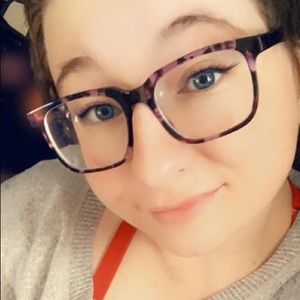 Meet your Posher, Mattie